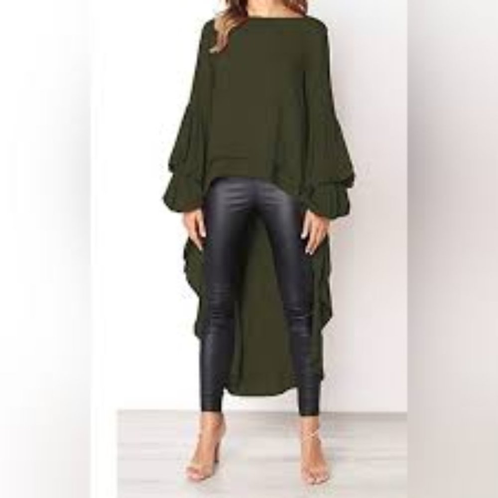 🎀 Host Pick 🎀 Long Sleeve Round Neck High Low Asymmetrical Irregular Hem Top